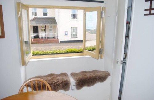 Honiton Apartamento | Lake Makers Cottage - Relaxing Apartment in the Quaint Market Town of Honiton