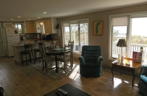 Pentwater Casa | Lake Michigan Beach House, Sunset Beach