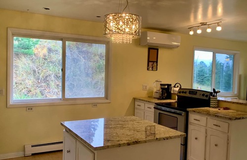 Grand Haven Casa | Lake Michigan Beach Home with Views/ Water Access