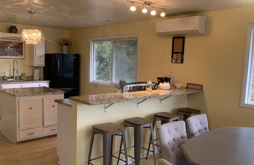 Grand Haven Casa | Lake Michigan Beach Home with Views/ Water Access