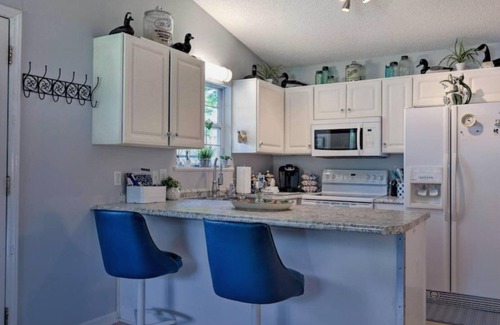 Mayhew Casa | Lake Norman Cottage