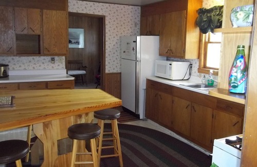 Baudette Casa | Lago de los Bosques-Rainy River Waterfront Home. ¡Los Walleyes de Otoño e Invierno esperan!