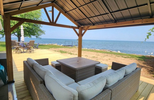 Lyndonville Casa | Lakefront Home en el hermoso Lago Ontario, cerca de las Cataratas del Niágara