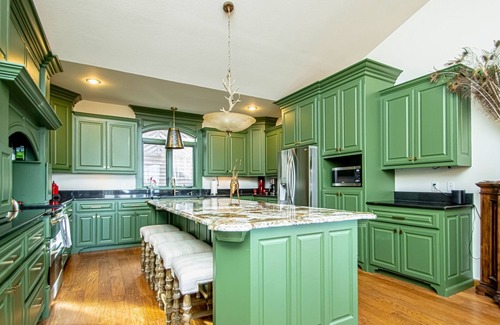 Mountain Pine Casa | Lake Ouachita: Peaceful 4BR Getaway, Lake Views