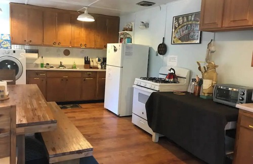Potter Valley Cabina | Lake Pillsbury/ Hull. Mt.Cabin Studio w/bath&deck