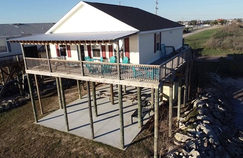 Slidell Casa | Lakefront Home w / Private Pier and Dock - a las afueras de Nueva Orleans