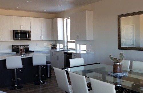 Big Water Casa | Lake Powell Contemporary Home with Views