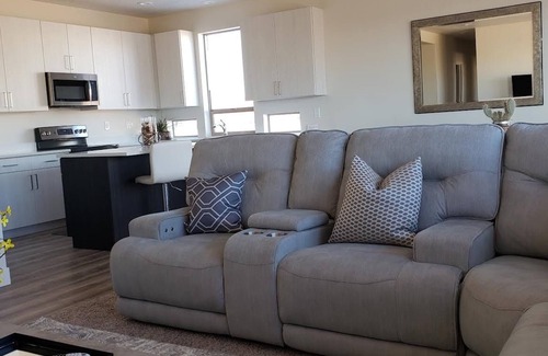 Big Water Casa | Lake Powell Contemporary Home with Views