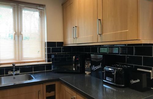 South Cerney Casa | Lake's End Lodge