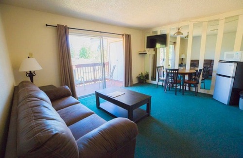 Weed Complejo | Lake Shastina Golf Resort