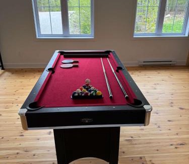 Chertsey Chalet De Esquí | Lake Spa and Pool table - Le Gaia