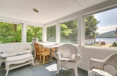 Rumney Casa | Lake Stinson Cottage with Sunroom and Shared Dock!
