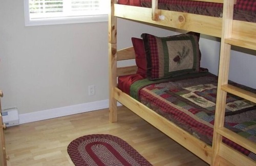 Port Angeles Cabina | Lakefront Living! Explore el lago Sutherland, el Parque Nacional Olympic y Port Angeles