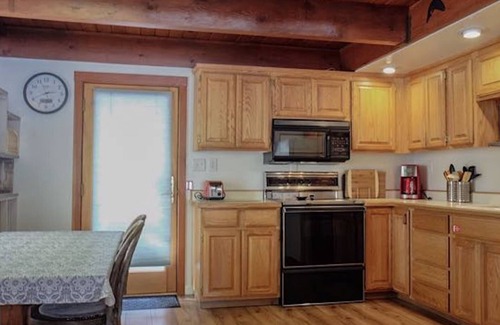 Al Tahoe Cabina | Tahoe Lake Cabin gem a 3 cuadras del lago y Regan Beach / Playground