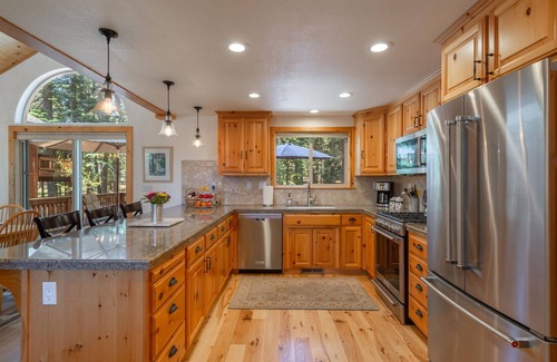 Truckee Casa | Lake Tahoe Truckee Paradise