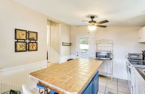 Quincy Cabina | Lake Talquin Cabin: Close to FSU & Quincy!