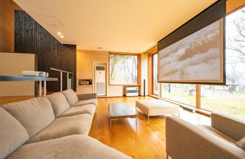 Sobetsu Villa | Lake Toya Villa SUSUKIAN