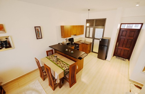 Entebbe Apartamento | Lake Victoria View 1 Bedroom Apartment Entebbe