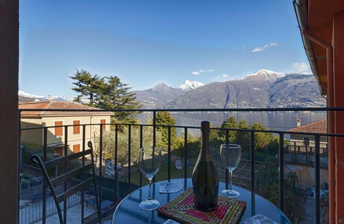 Acquaseria Apartamento | Lake View Apartment Studio Vacation Station