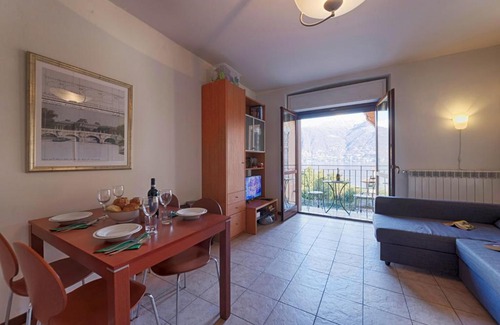 Acquaseria Apartamento | Lake View Apartment Studio Vacation Station