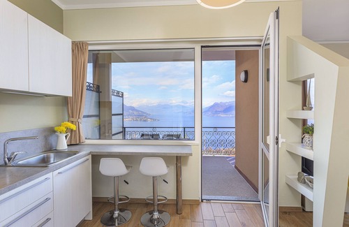 Someraro Apartamento | Lake View, Luxury Apartment in Someraro, Stresa - Apartment NORTH