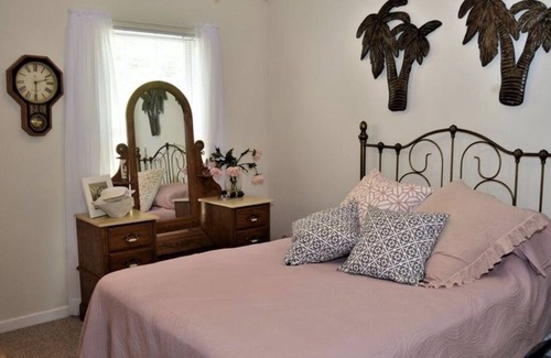 Lakeland Condominio | Lake view of the main channel close to all the activities