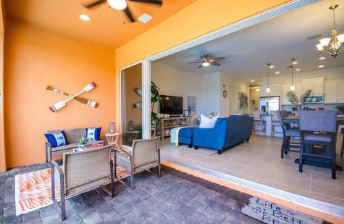 Davenport Casa | Lake View Retreat W Pool Near Disneyparks