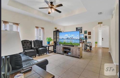 Orlando Otro | Lake views Single family residence Built in 2004