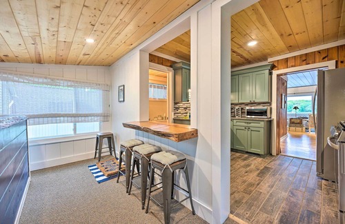 Battle Creek Casa | Lakefront Battle Creek Home w/ Fishing Dock!