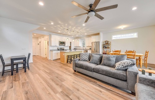 New Munster Casa | Lakefront Burlington Vacation Rental: Dock + Beach