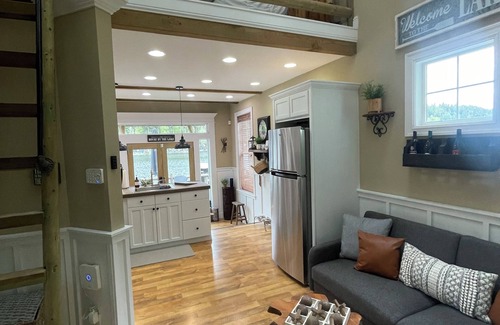 Eatonville Cabina | Lakefront Cabin in Eatonville, WA