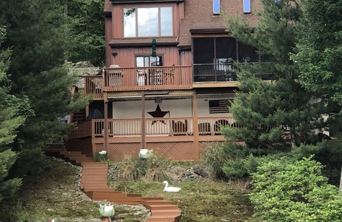 Dingmans Ferry Cabina | Lakefront Cabin Delaware Water Gap Area