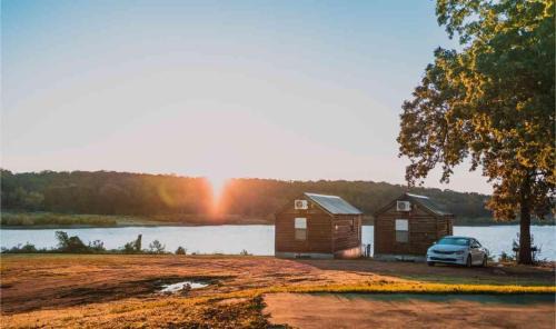 Mead Casa | Lakefront Cedar Cabin - 10