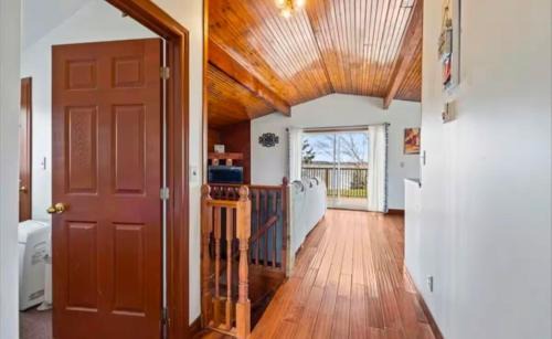 Greater Napanee Casa | Lakefront Cottage - Family Retreat and Ice Fishing