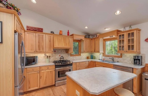 Edgar Casa | Lakefront Country Haven, cerca de Ocala & Forest: ¡con canoa, chalecos salvavidas y parrilla!