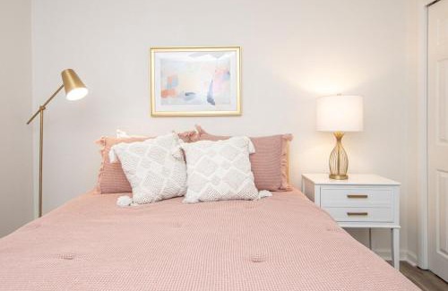 Rockwell Casa | Lakefront, Game Room, Hot Tub, Fire Pit