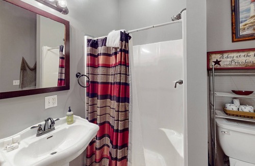 Bradford Casa | Lakefront gem w/ private pool, dock, outdoor firepit, & foosball + water views