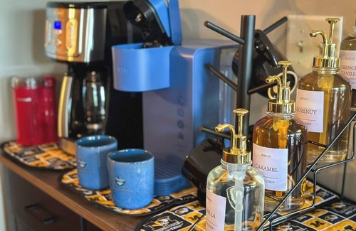 Stover Casa | Lakefront Home 4Bed/3Bath/Dock w/Diving Board/Firepit/Grill/Kayaks-12pp Best Fishing Spot on Lake