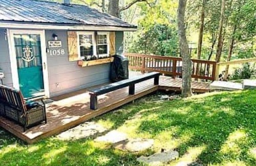 Chaplin Casa | Lakefront Home Close to Bourbon Trail--Dog friendly!
