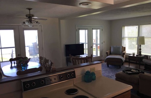Harbor Beach Casa | Lakefront home on breathtaking Lake Huron.