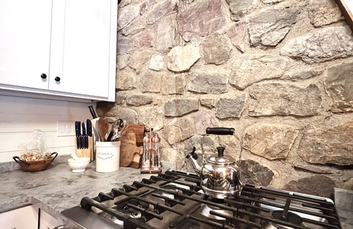 Hewitt Casa | Lakefront home on Greenwood Lake