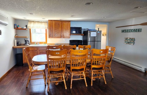 Coldwater Casa | Lakefront home w/ Sunroom beach, kayaks, dock and laundry. 4 bd. Pet Friendly!