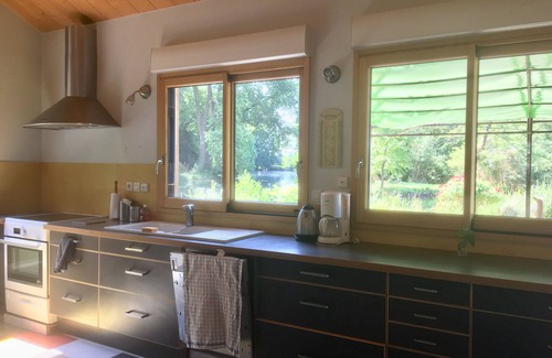 Augy Casa | Casa frente al lago en un parque privado cerca de Chablis y a menos de 2 horas de París