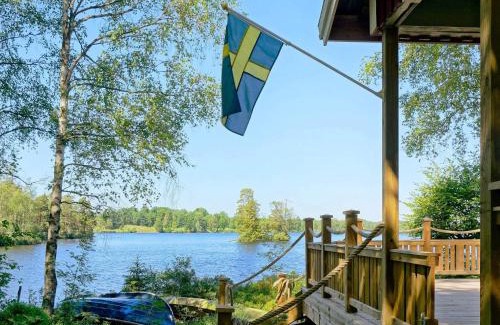 Hylte Municipality Casa | Lakefront House with Terrace
