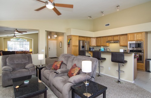 Arrowhead Lakes Casa | Lakefront Luxury Home tiene todo lo que deseas! Sus mejores vacaciones jamás!