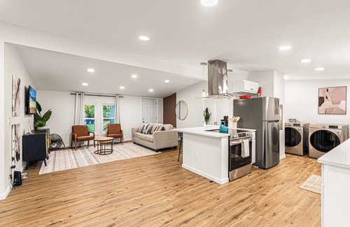 Durhamville Casa | Lakefront Modern home. Gorgeous Sunsets! near Sylvan Beach