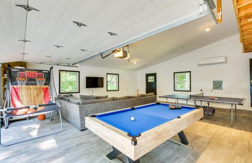 Mahopac Casa | Lakefront New York Abode with Deck, Grill and Fire Pit