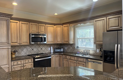 Shady Bay Casa | Lakefront on Lake Martin in Jackson’s Gap - Private Boat Ramp, Sleeps 15
