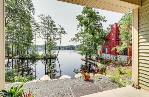 Orange Apartamento | Lakefront Orange Vacation Rental - Pet Friendly!