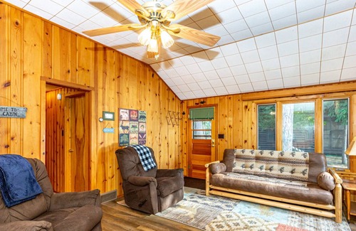 Park Rapids Casa | Lakefront Paradise: Your Perfect Getaway in Park Rapids!